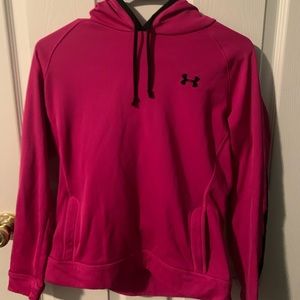 women’s under armour pink sweatshirt size m